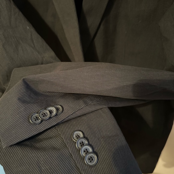 John Varvatos Star USA Pin Stripe 2 Button Blaze Men’s Size 46 Long - Picture 7 of 9